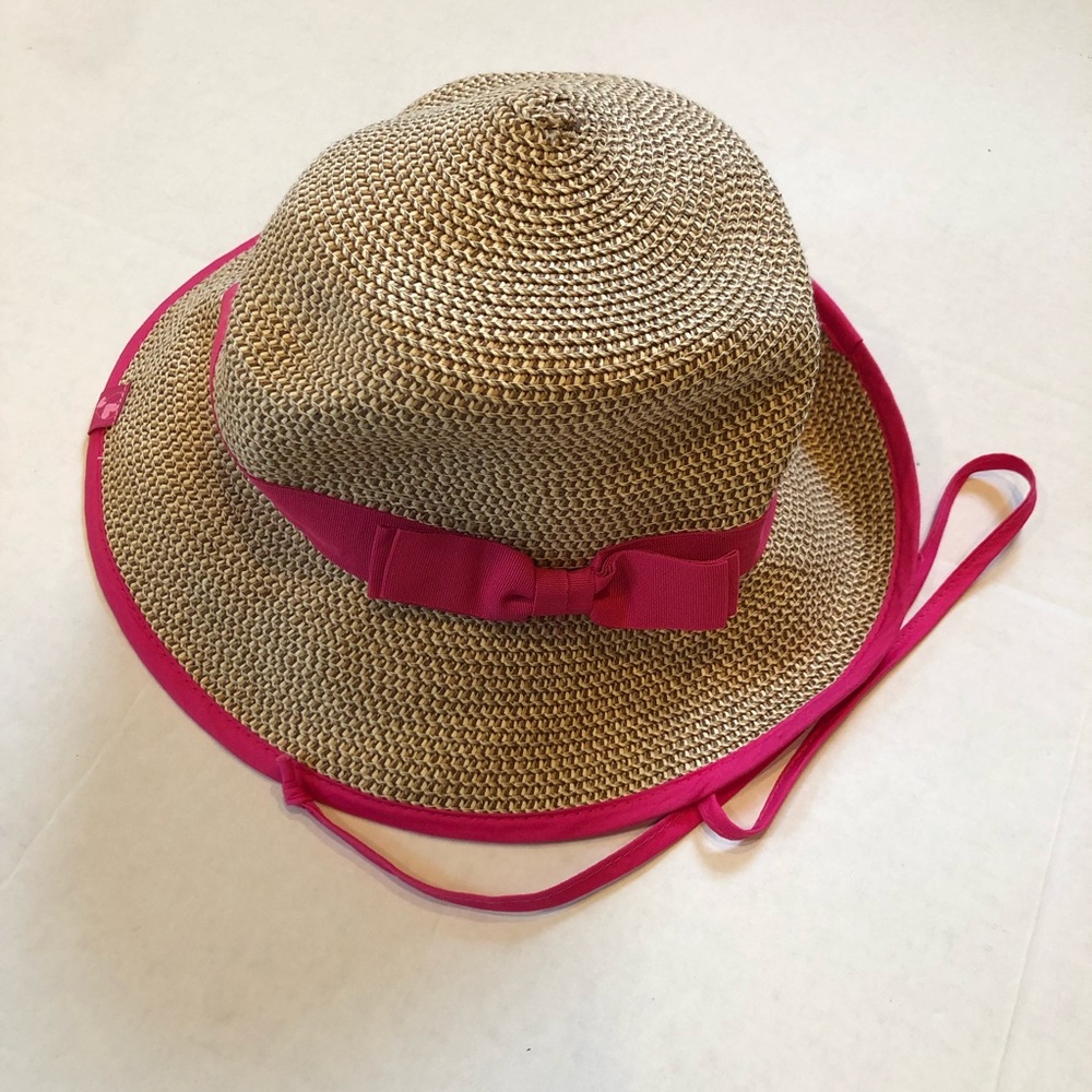 Calikids sun hat pink trim adjustable